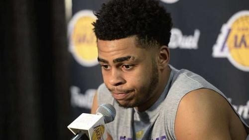 尼克杨被队友爆料了吗视频,尼克杨队友爆料视频引发热议  第1张